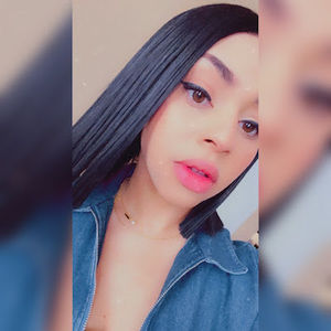 Meet your Posher, Leslie